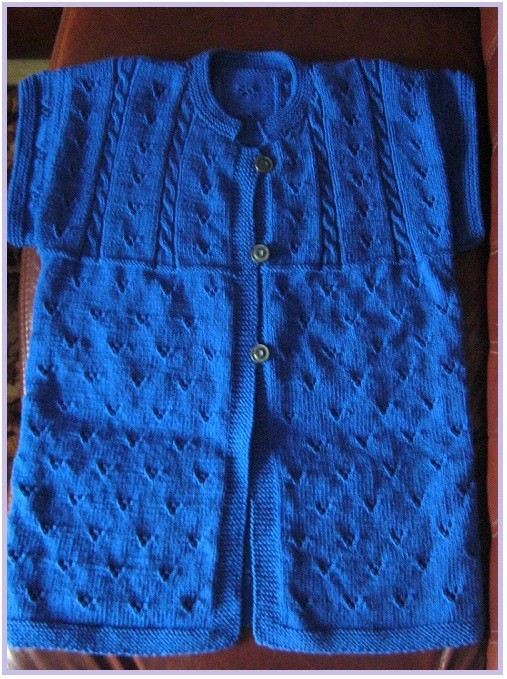 Pulover 32, královská modř