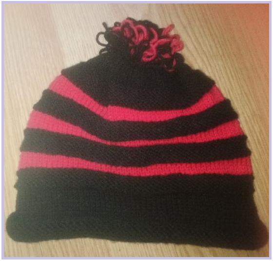 Čepička 09, černočervená varianta